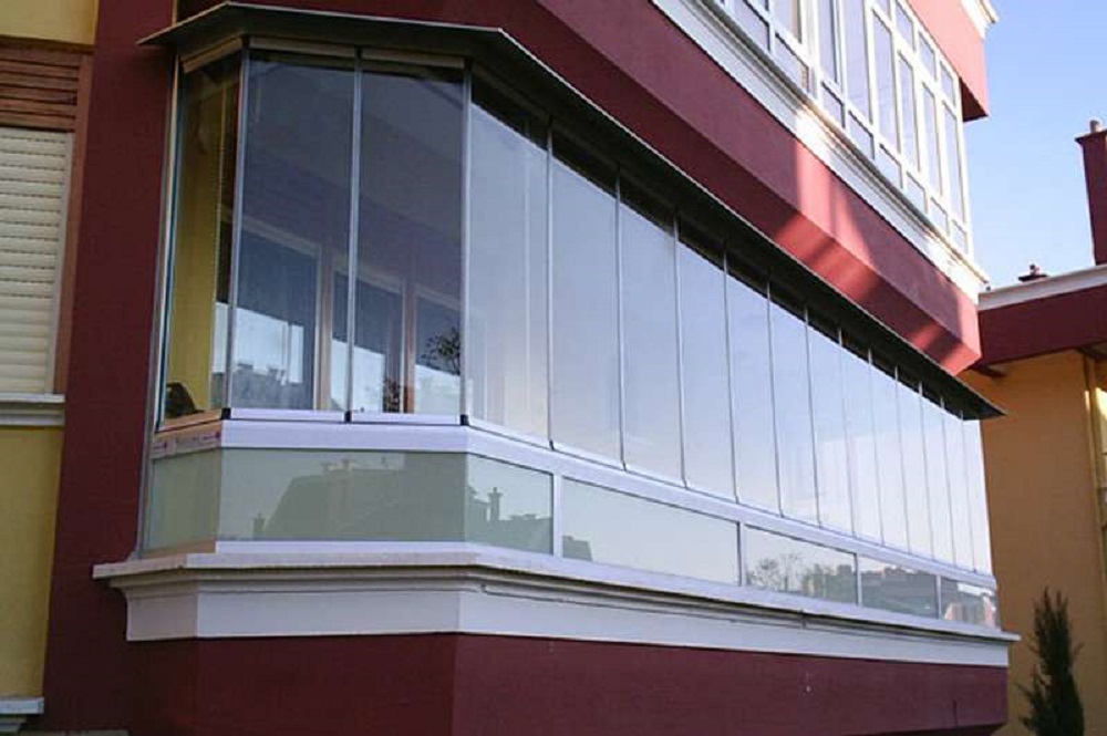 cerramientos-aluminio-de-terrazas-en-vitoria-cortinas